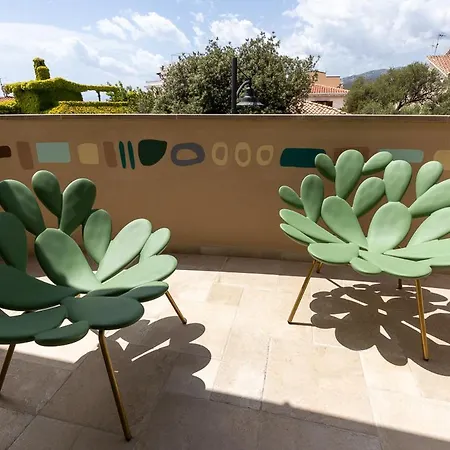 Mirari Design Konukevi Cala Gonone