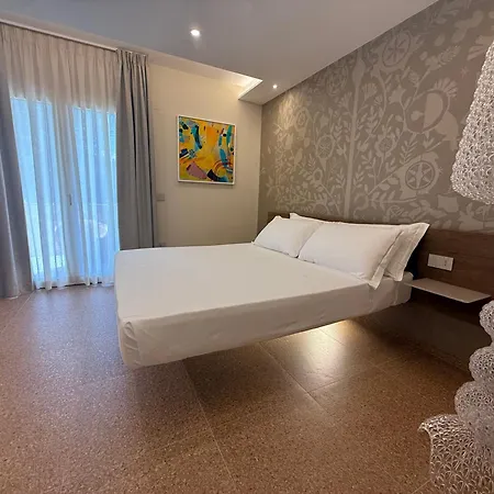 Maison d'hôtes Mirari Design 4*